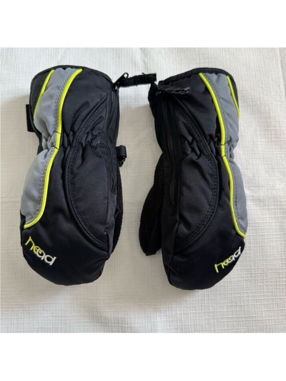 4/25 Head Black and Gray Mittens with Neon Accents